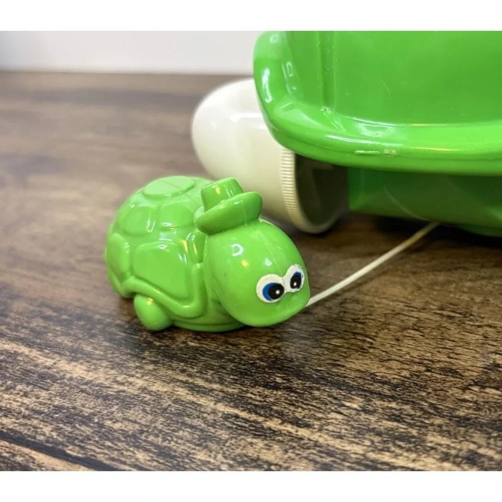 Vintage Musical Green Turtle With White Hat With Baby Pull String Moving Toy